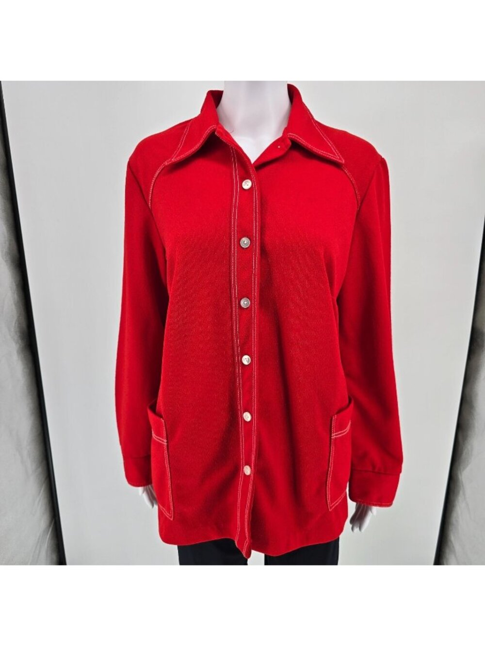 Vintage 1970s Montgomery Ward Women's Red Knit Leisure Shirt Jacket (L)